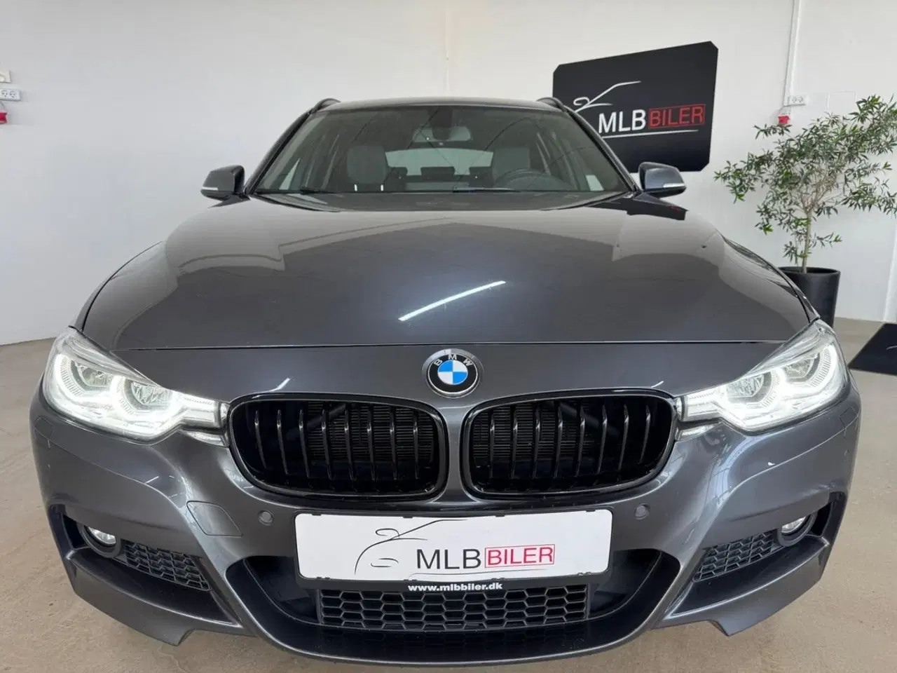 Billede 3 - BMW 320i 2,0 Touring M-Sport aut.