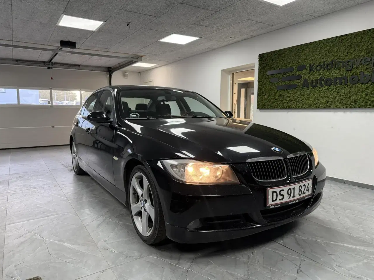 Billede 1 - BMW 318i 2,0 129HK 6g