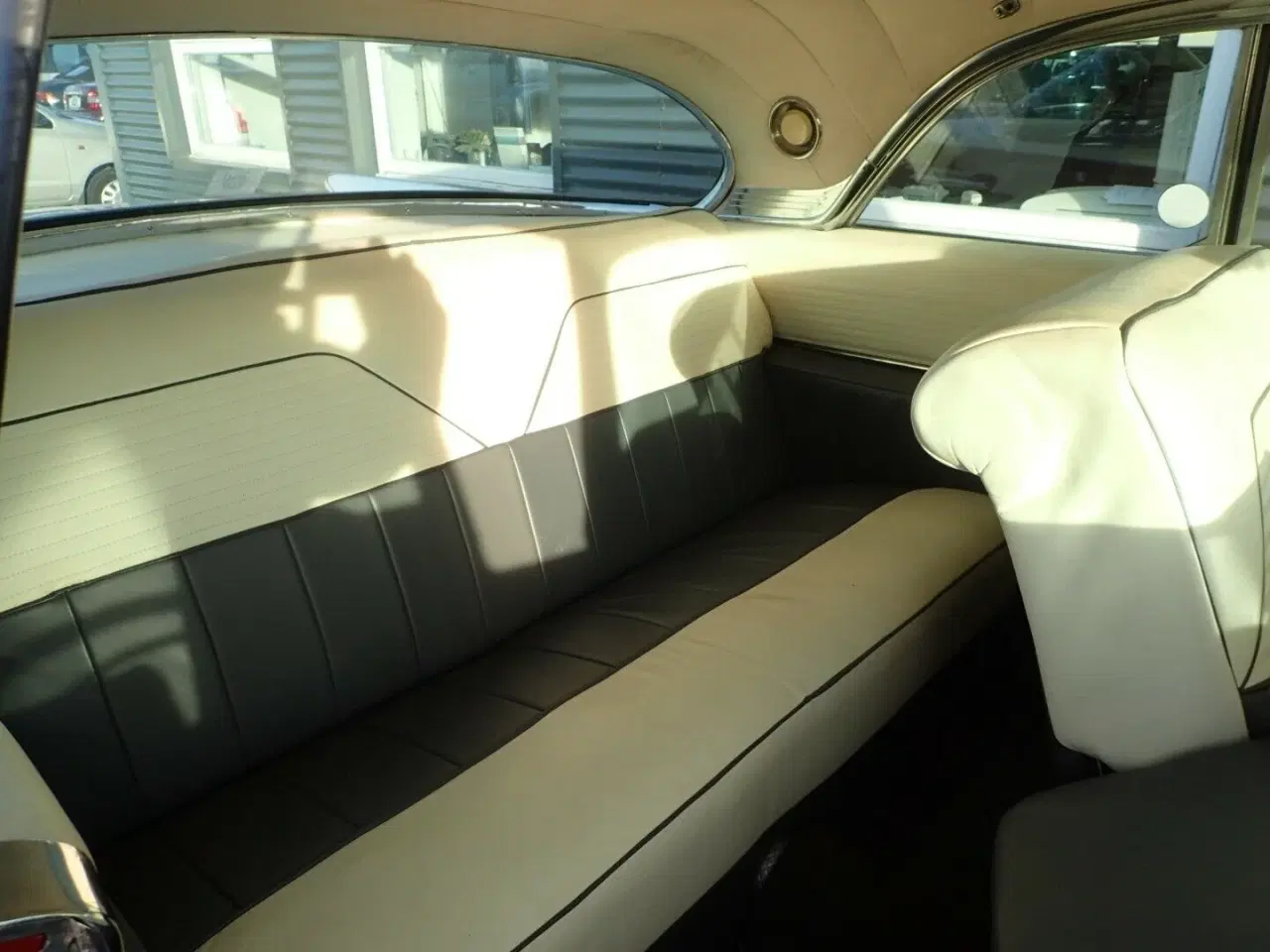 Billede 3 - Chrysler New Yorker 5,8 St. Regis Hemi Hardtop Coupe