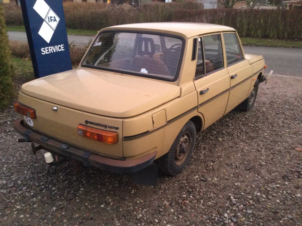 Billede 11 - Wartburg 353w sedan 