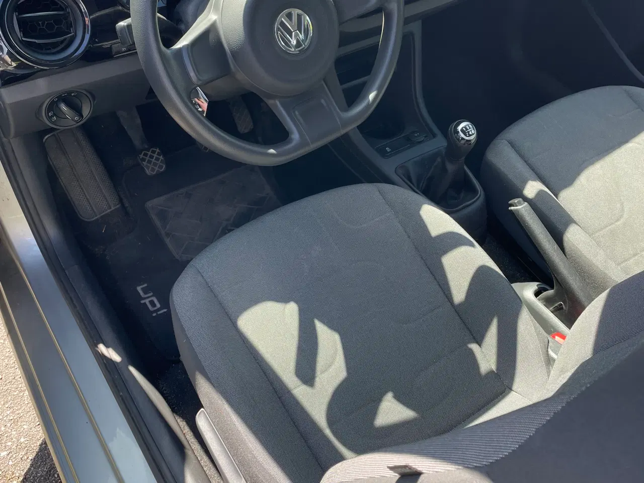 Billede 4 - VW UP☀️LAV KM☀️EN EJER