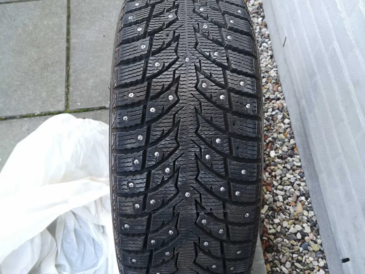 Billede 1 - Pigdæk 225/45R18  95H XL Vinter marxx S1 WR60