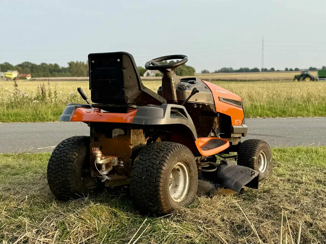 Billede 5 - Husqvarna LTH152 15HK Kohler – robust havetraktor 