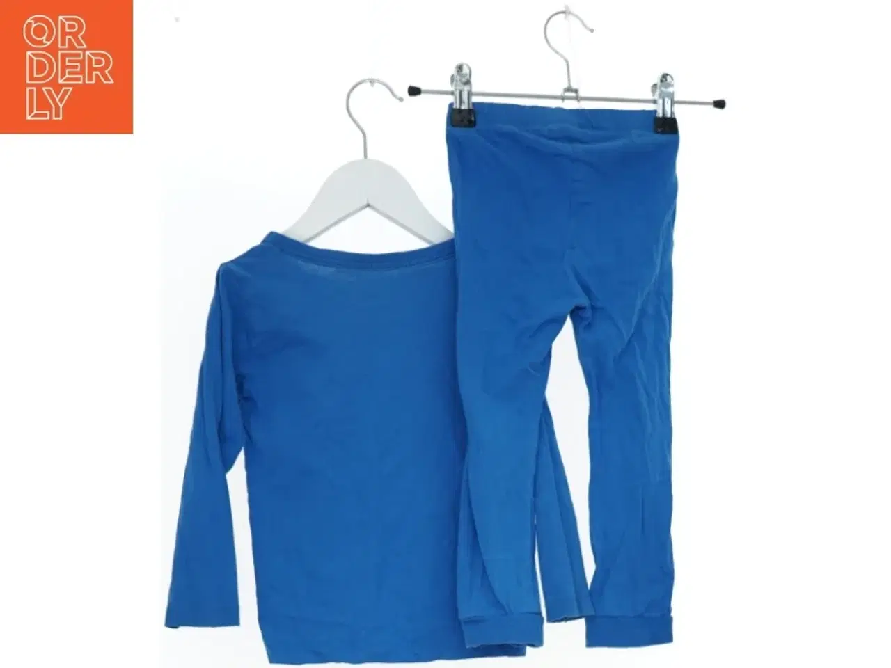 Billede 2 - Blåt sæt med Superman logo fra H&M (str. 92)