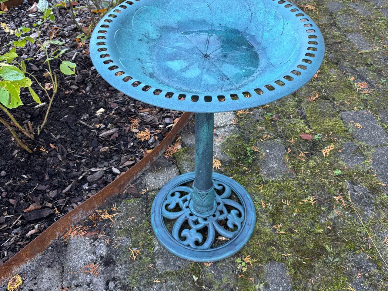 Billede 2 - Flot fuglebad
