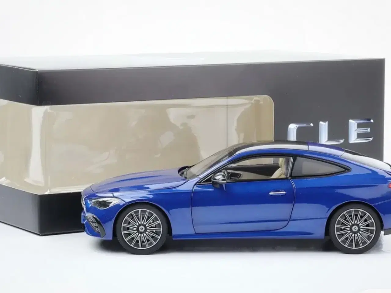 Billede 7 - 1:18 Mercedes CLE Coupe 2023