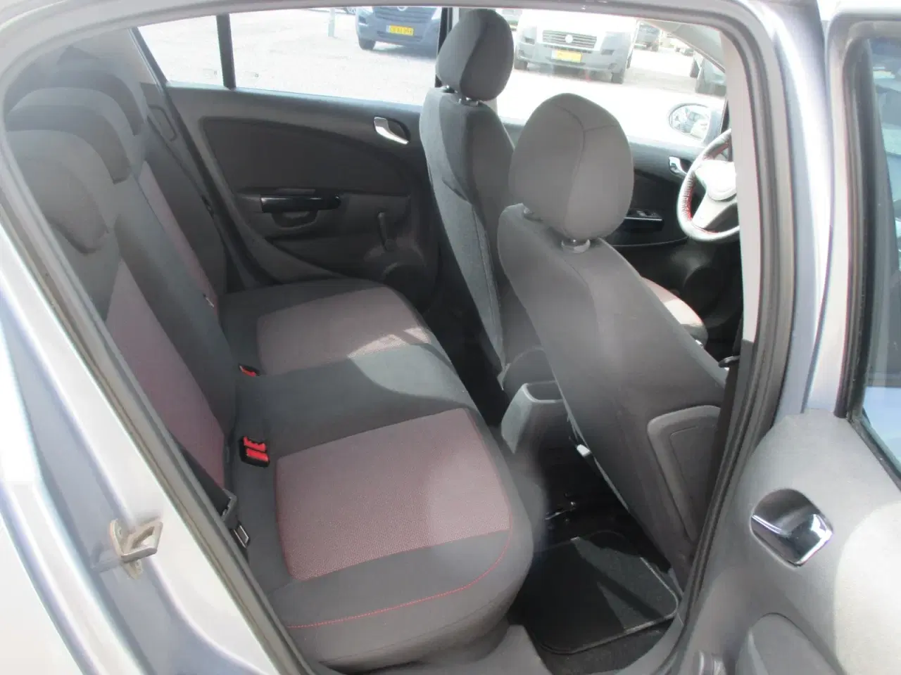 Billede 8 - Opel Corsa 1,2 16V Essentia aut.