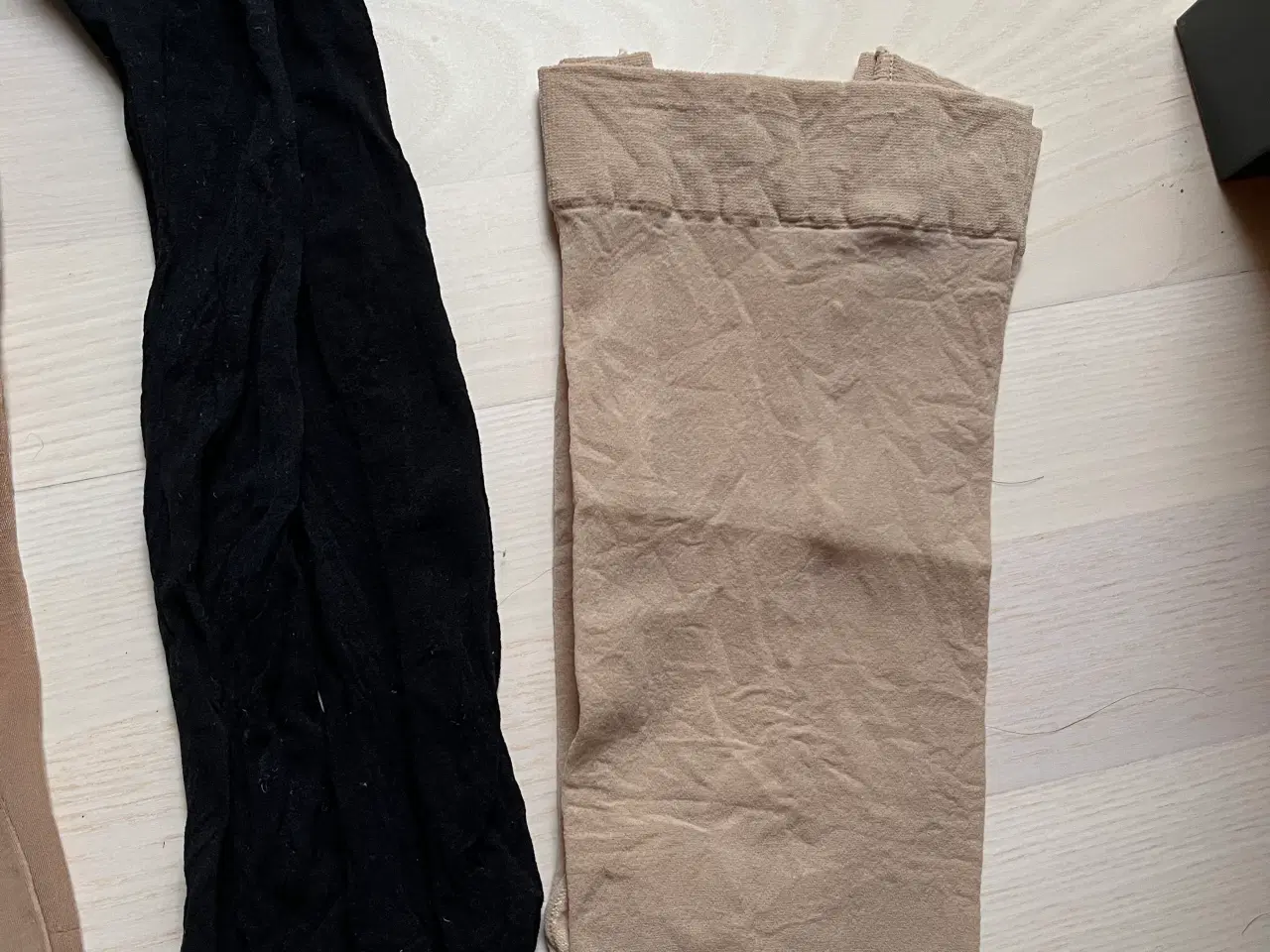 Billede 3 - Nylonstrømper 