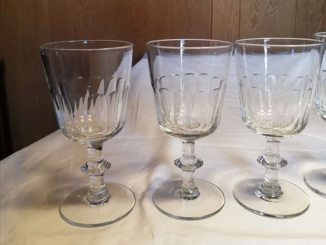 Billede 3 - Christian den 8./Berlinois glas med slibninger