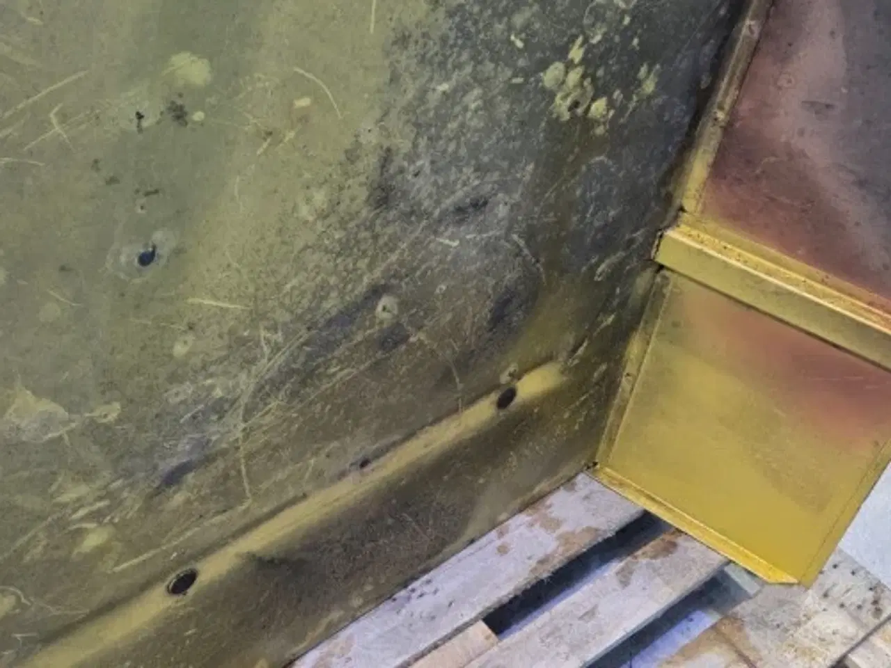 Billede 11 - New Holland TX68 Motorhjelmpanel 84036179