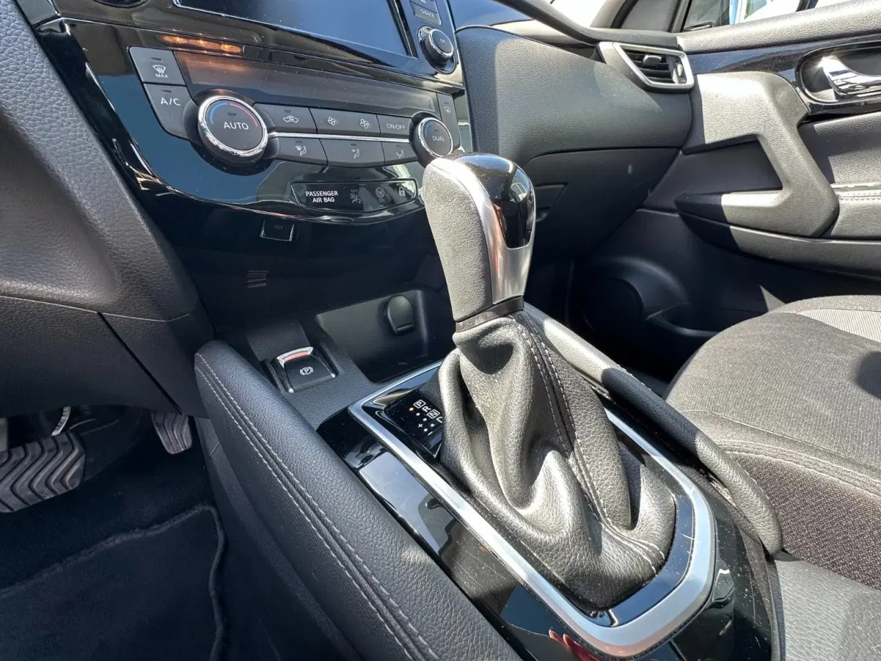 Billede 15 - Nissan Qashqai 1,3 Dig-T 160 N-Connecta DCT