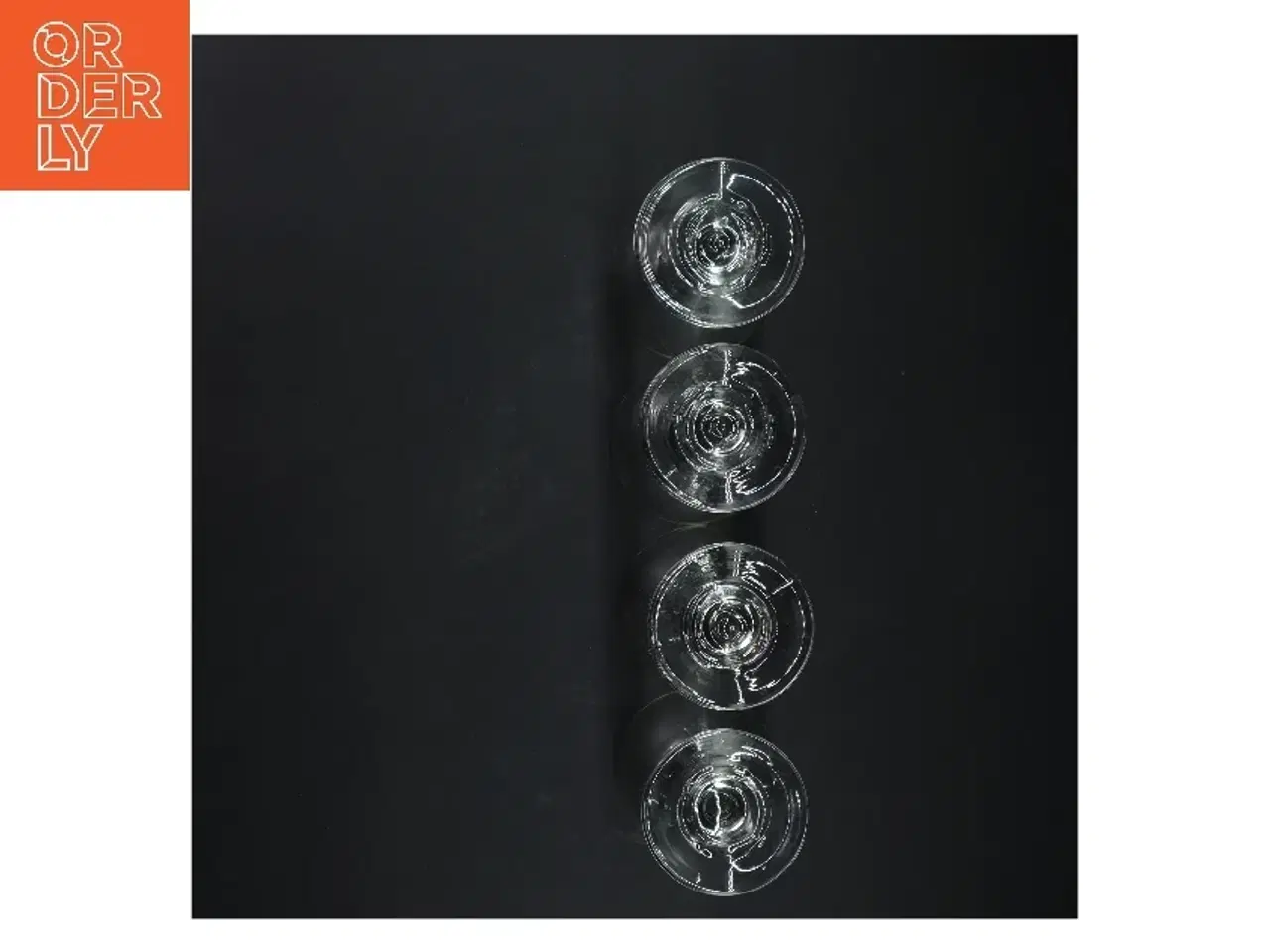 Billede 3 - Sæt med fire vinglas (str. 4 styk, 13 cm)