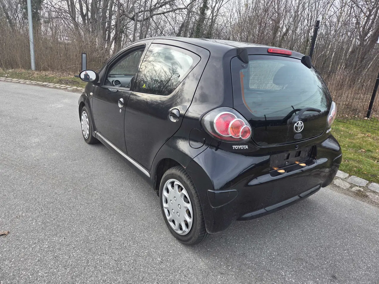 Billede 4 - Velholdt aygo