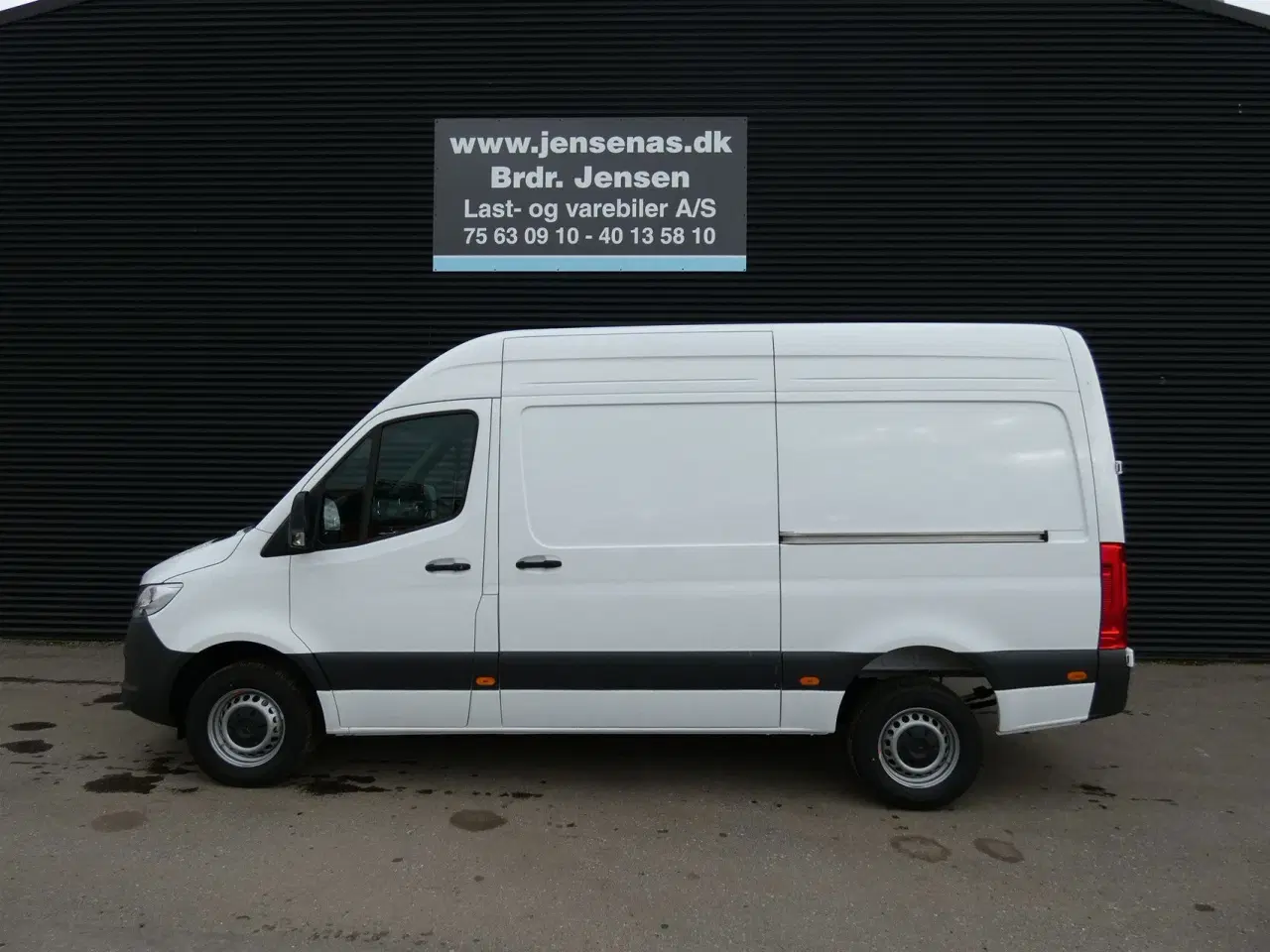 Billede 5 - Mercedes-Benz Sprinter 317 2,0 CDI A2 H2 RWD 9G-Tronic 170HK Van Aut.