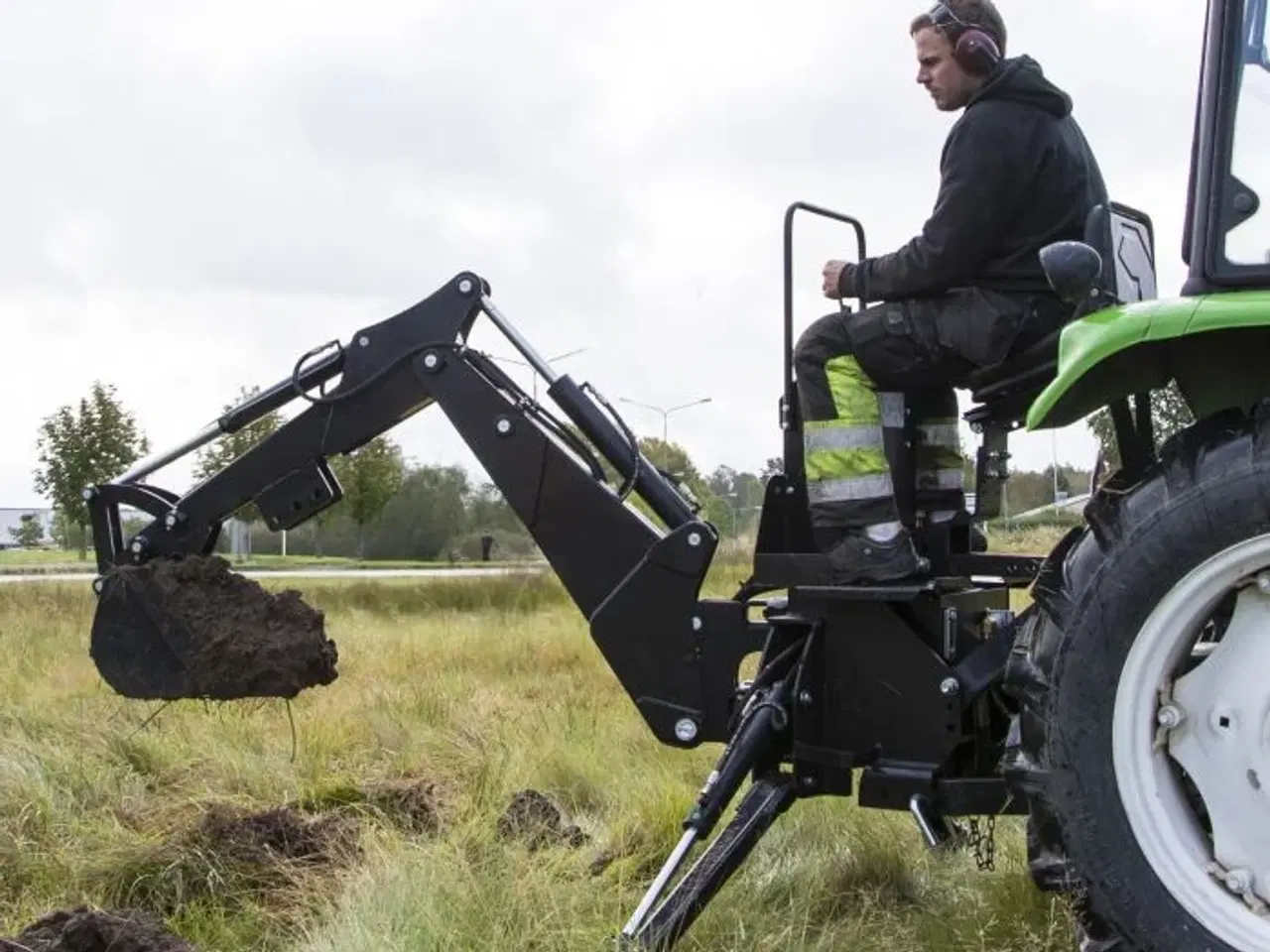 Billede 1 - Graveaggregat til traktor 25-50 hk