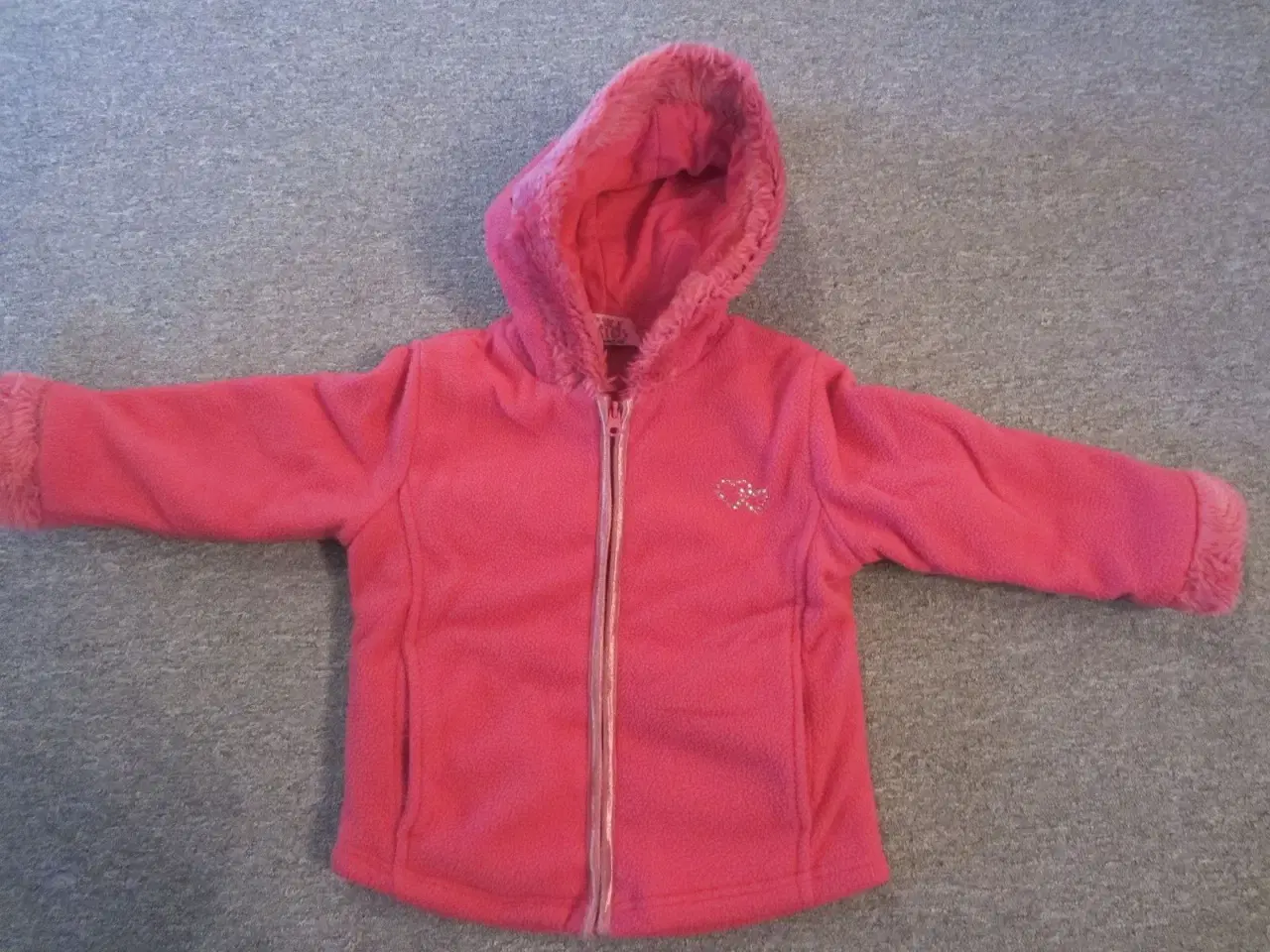 Billede 1 - Pink fleece jakke - trøje str. 104