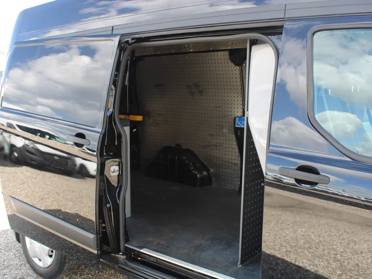 Billede 13 - Ford Transit Custom 320L 2,0 TDCi 170 Trend