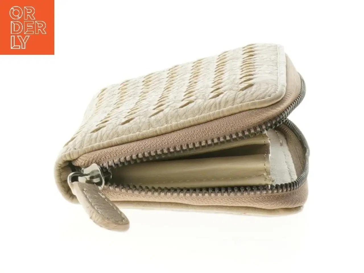 Billede 2 - Flettet læderpung (str. 11 x 20 cm)