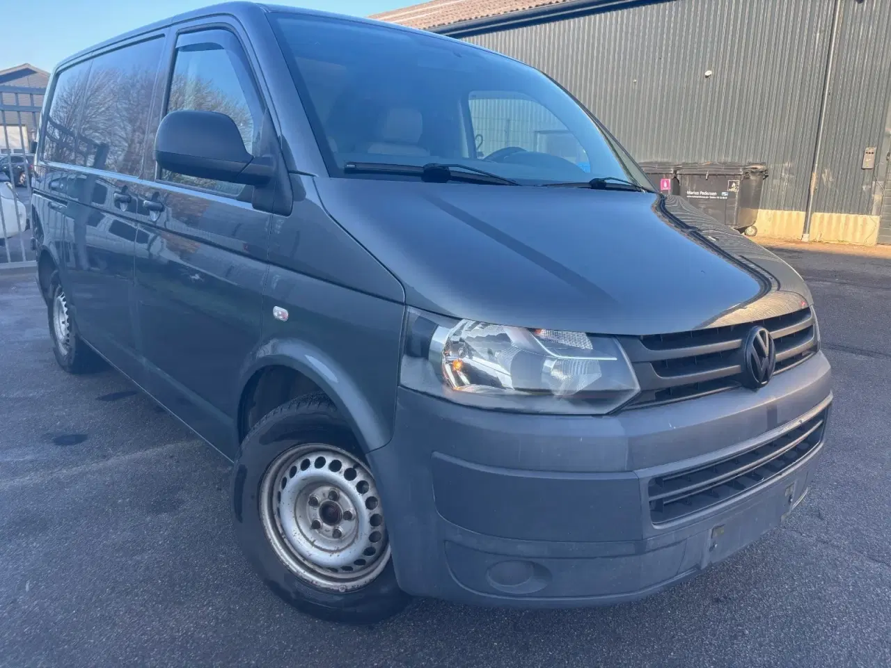 Billede 1 - VW Transporter 2,0 TDi 140 Kassevogn DSG kort
