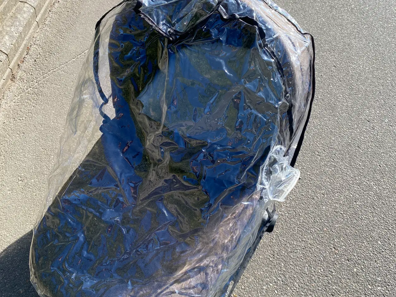 Billede 8 - Baby Jogger babylift og indkøbs kurv