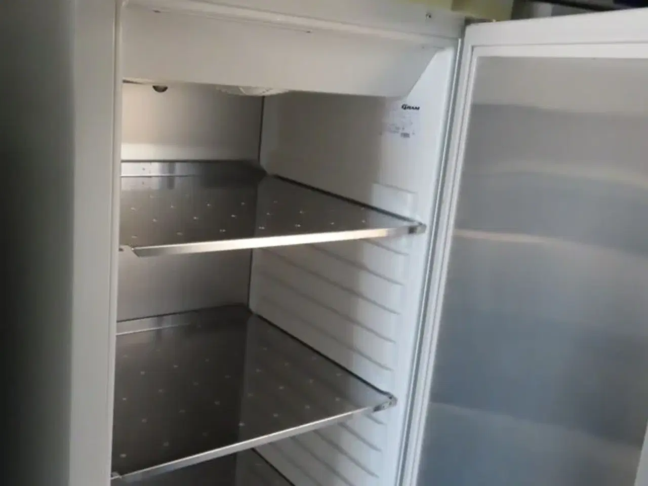 Billede 2 - Køleskab GRAM IIRR410 LG
