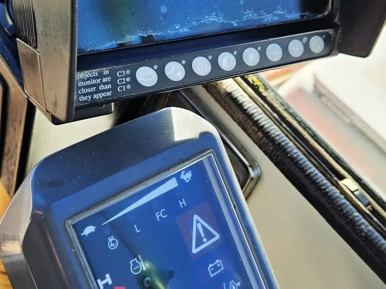 Billede 22 - Takeuchi TB175 / pæn 8 tons maskine / nyere undervogn / dobbelt udtag / skovlsæt