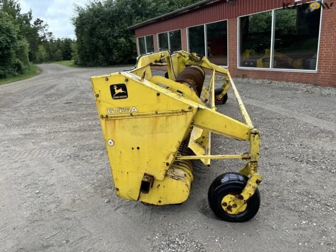Billede 8 - John Deere 645A Pick-Up