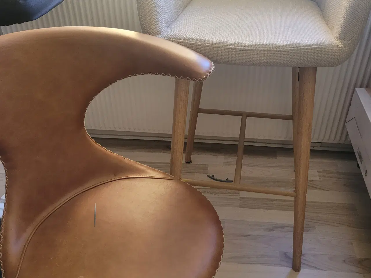 Billede 3 - Barstole/ Højstol mm