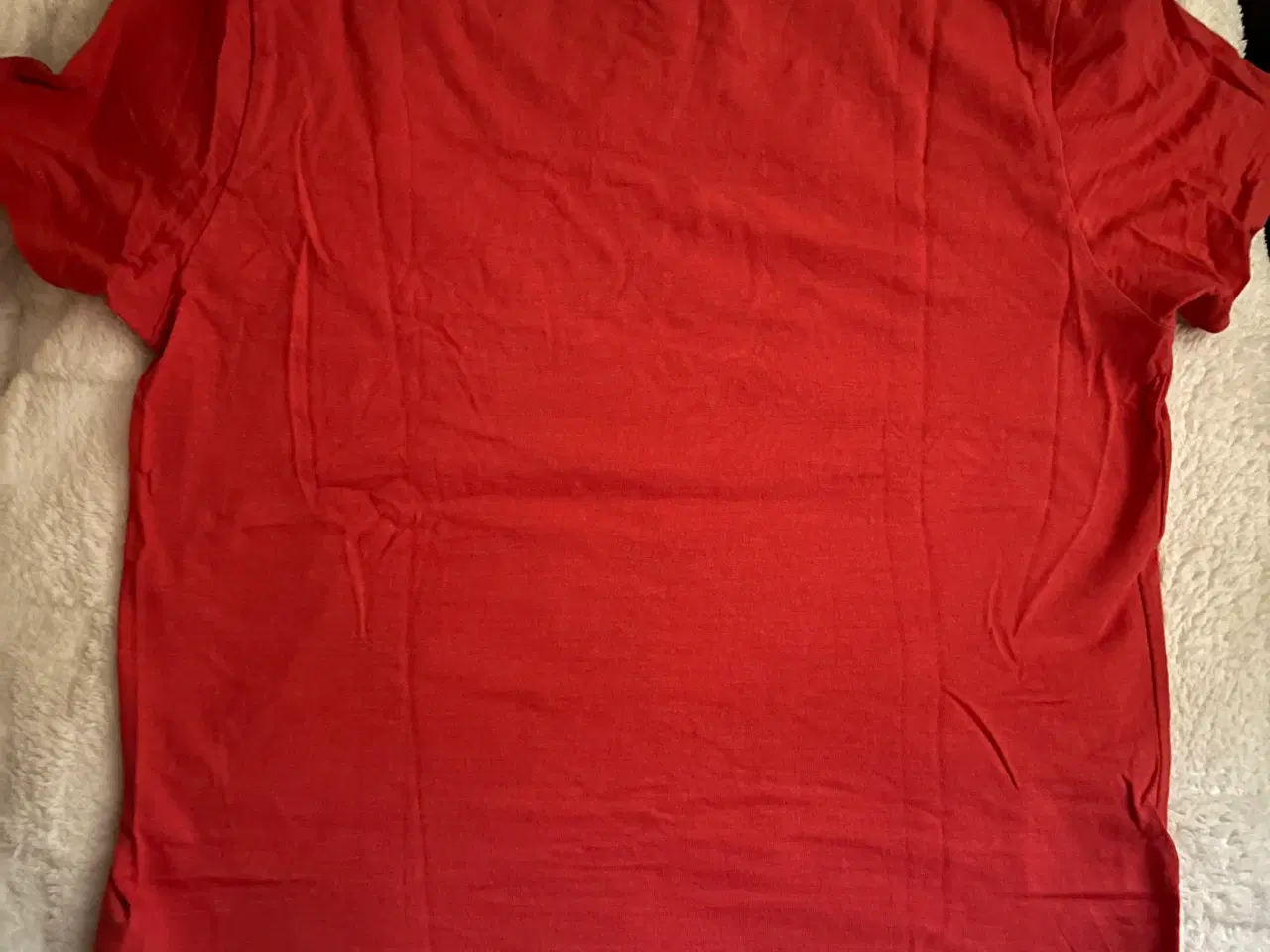 Billede 2 - T-shirt fra Blend. 