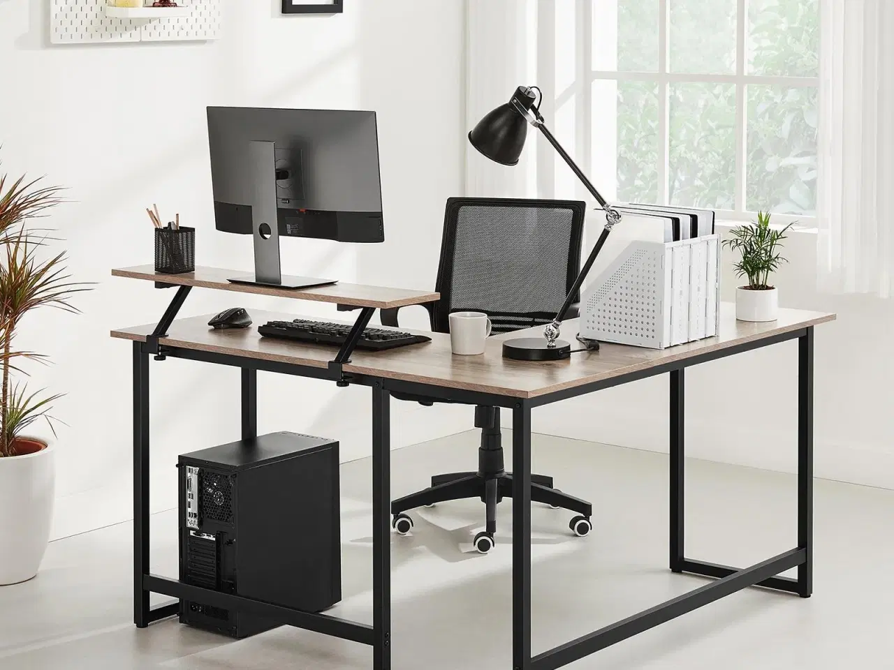 Billede 3 - Skrivebord i L‑form med monitorhylde, greige/sort