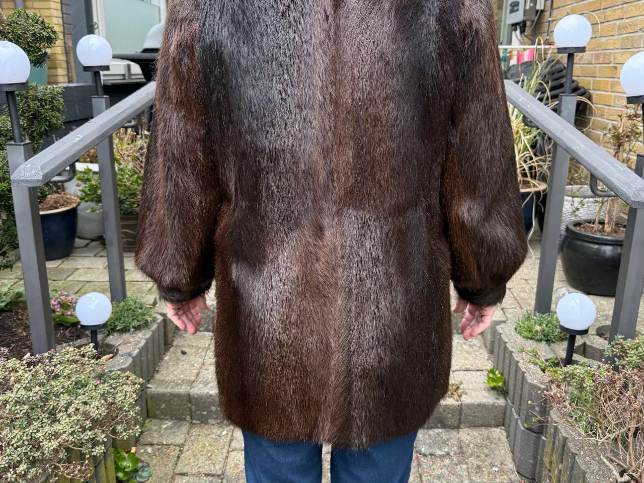 Billede 5 - Ægte pelsjakke – flot stand – klassisk model 
