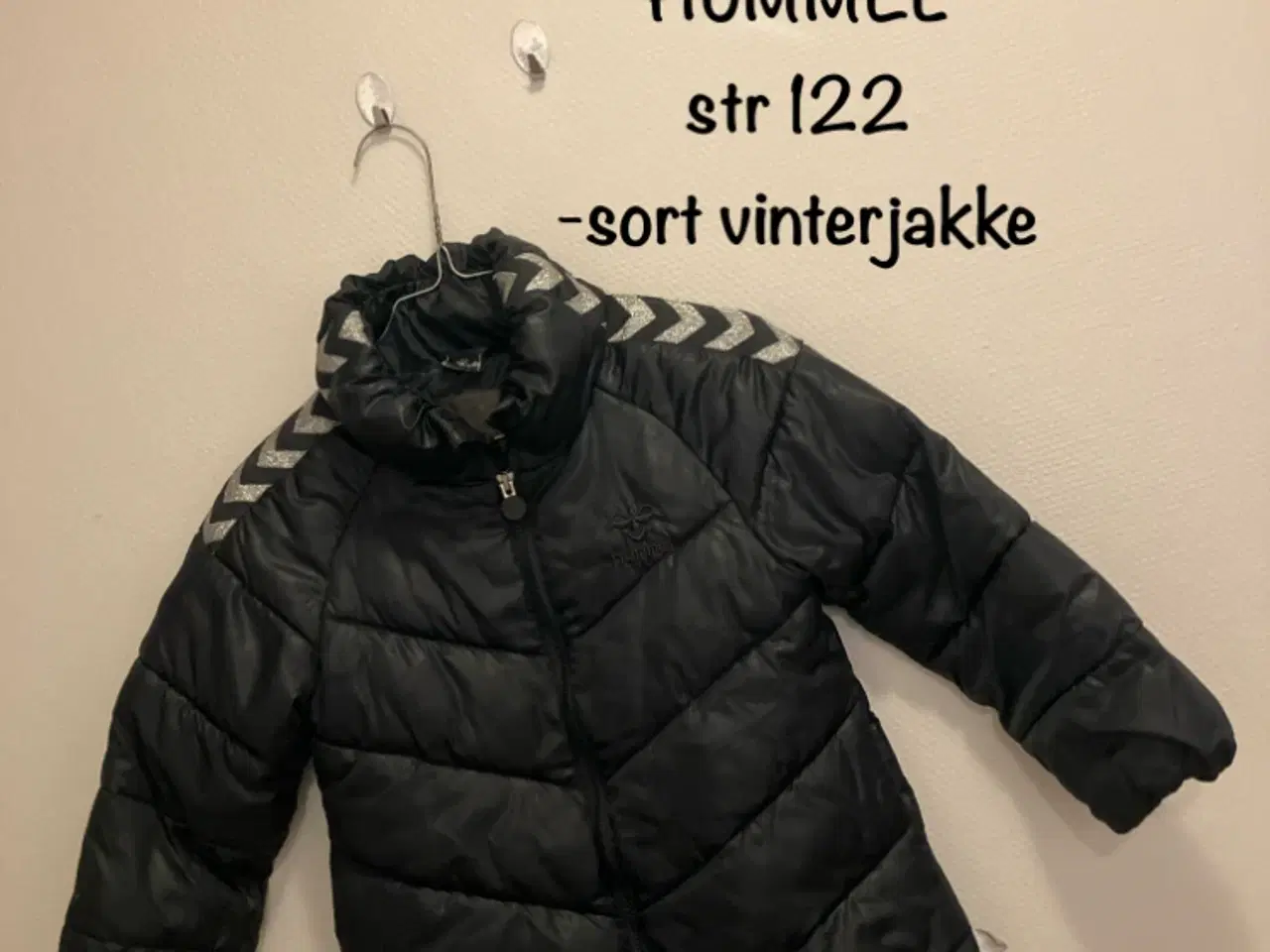 Billede 1 - Hummel vinterjakke str 122