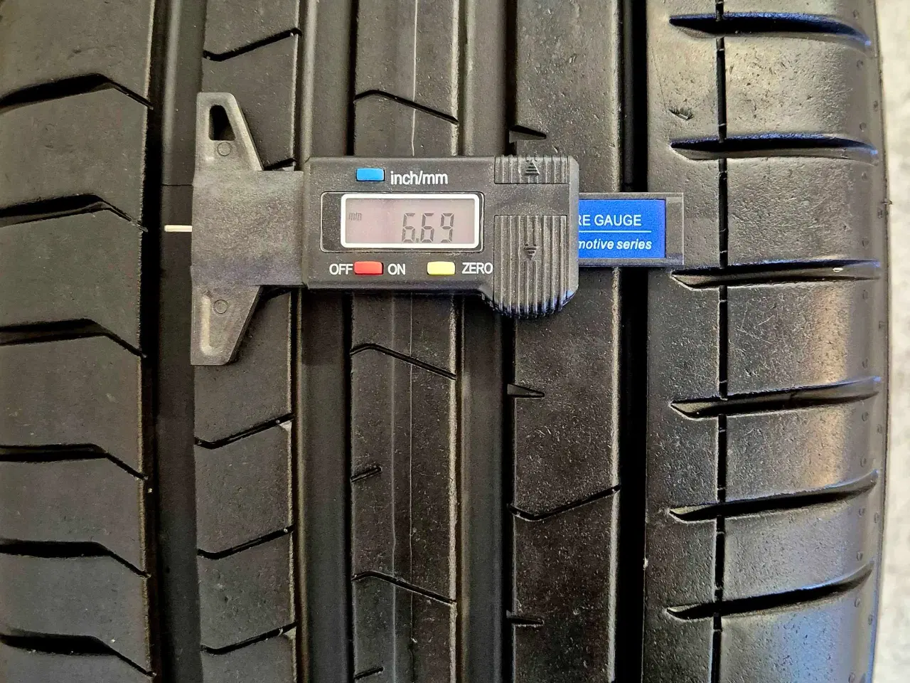 Billede 3 - E-KLASSE MERCEDES ORIGINAL ALUFÆLGE MED SOMMERDÆK