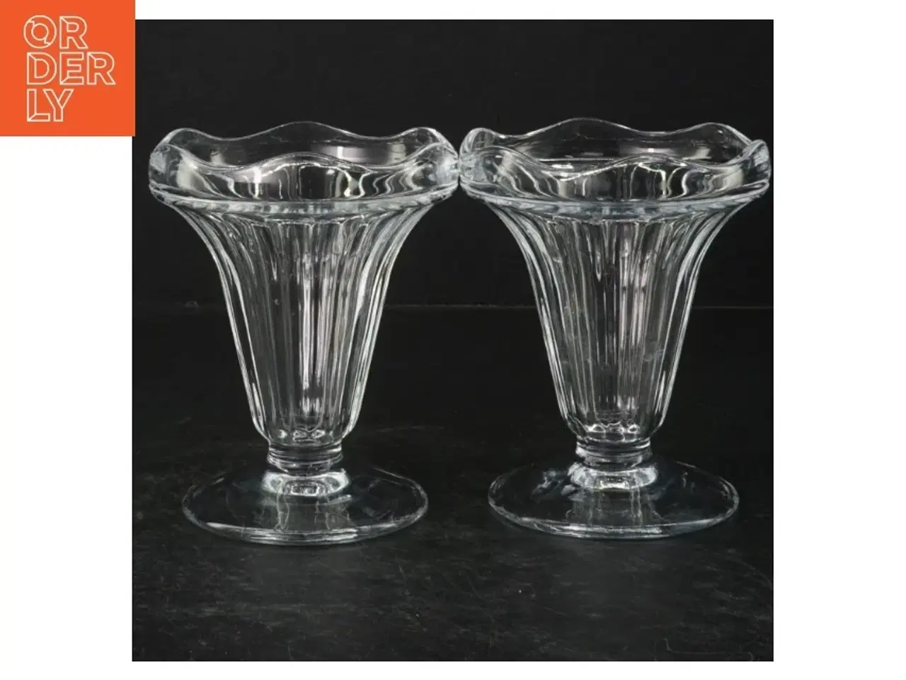 Billede 1 - Glas til isdessert (str. Ø. 11 cm. længde, 13,5 cm)