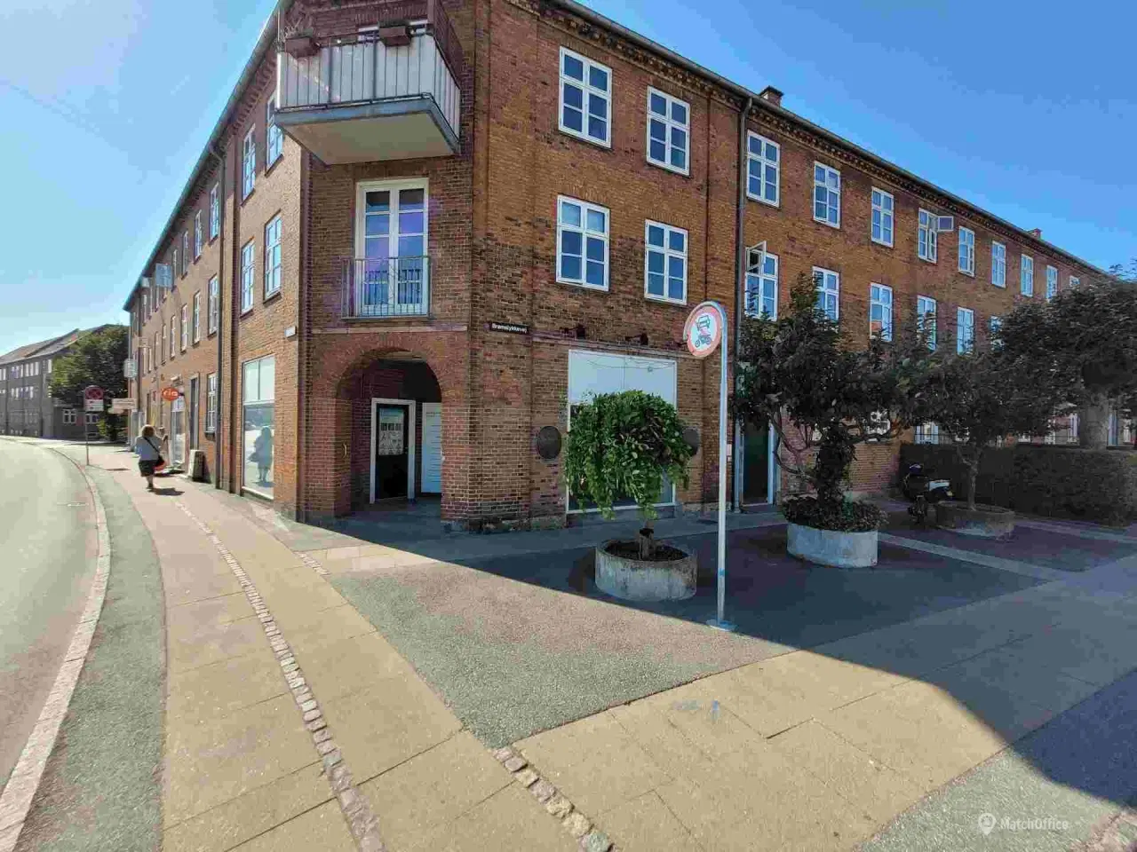 Billede 1 - Valby butikslejemål