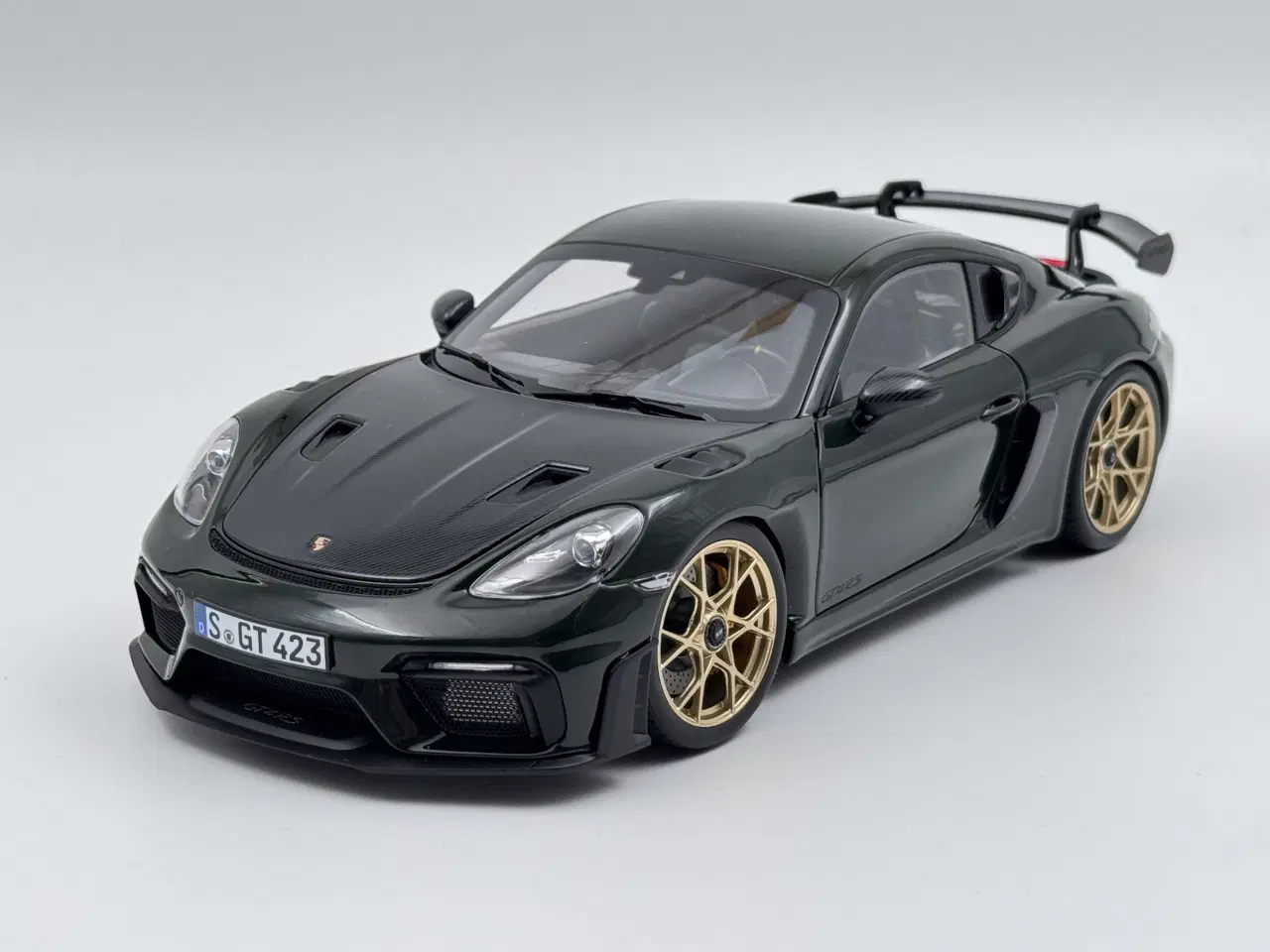 Billede 1 - 2023 Porsche Cayman GT4 RS Weissach Pack 1:18