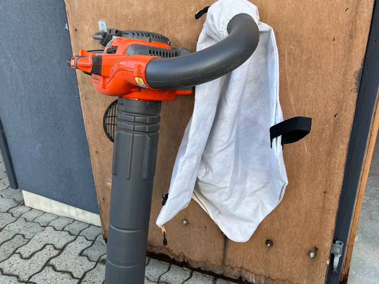Billede 2 - Løvsuger Husqvarna benzin
