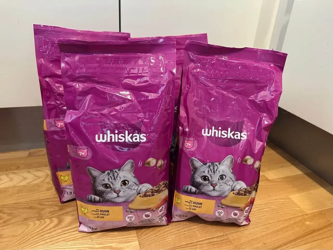 Billede 2 - Whiskas 1+ og 7+ tørfoder