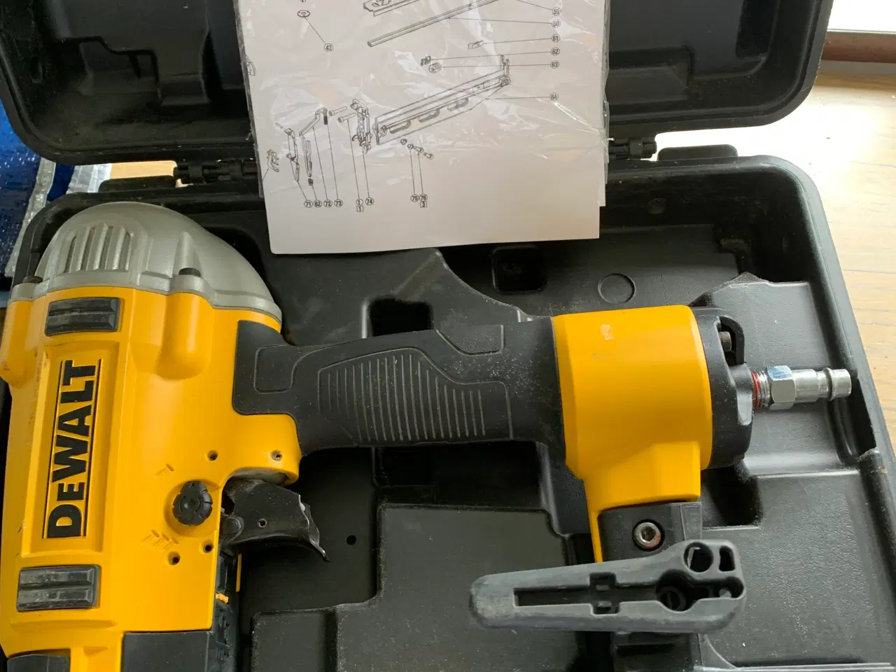 Billede 1 - Dewalt Dykkerpistol DPN1664