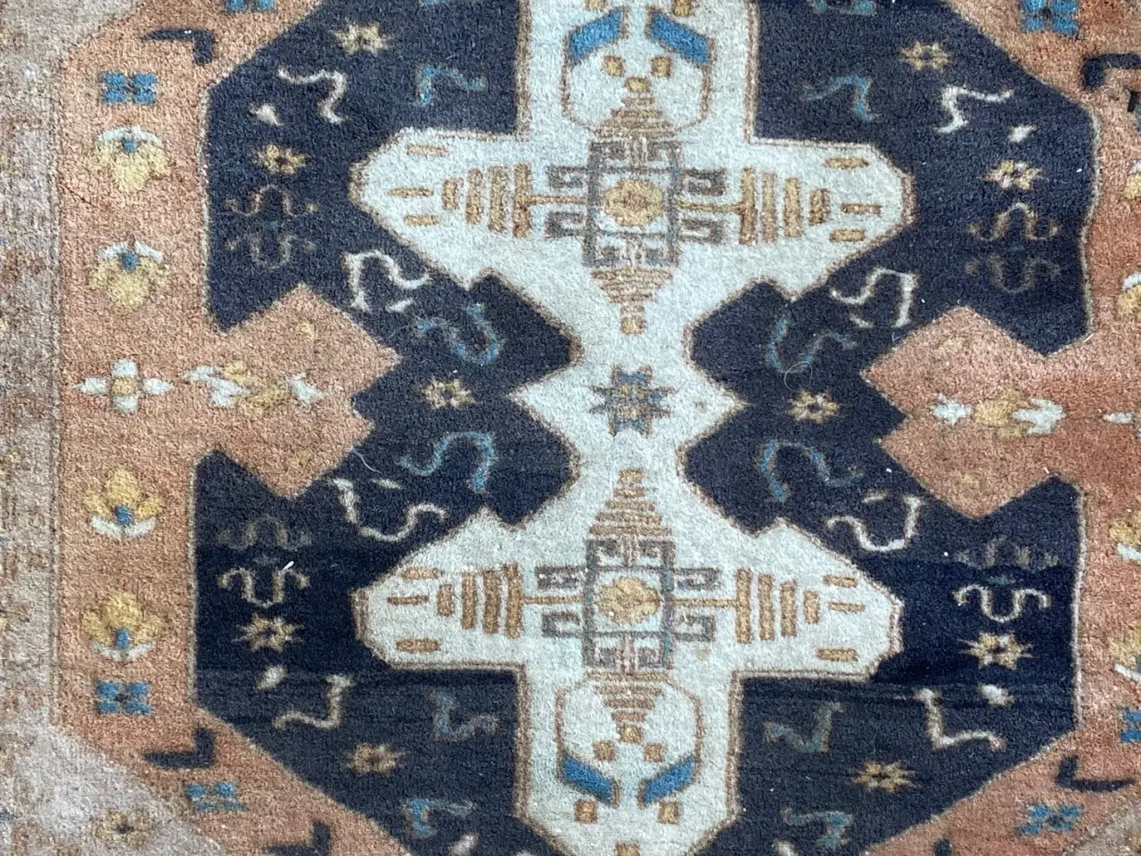 Billede 3 - Smukt ægte tæppe