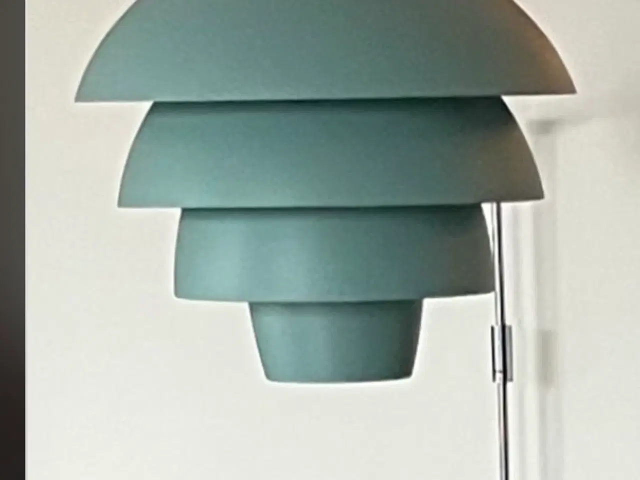 Billede 2 - Loftslampe i super flot mat grøn farve