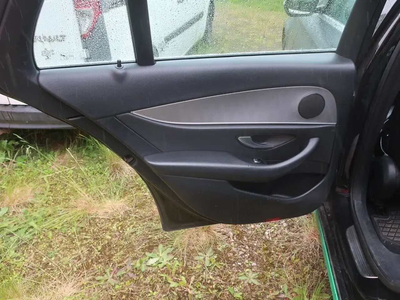 Billede 13 - Personbil MERCEDES E200d (momsfri) (uden afgift)