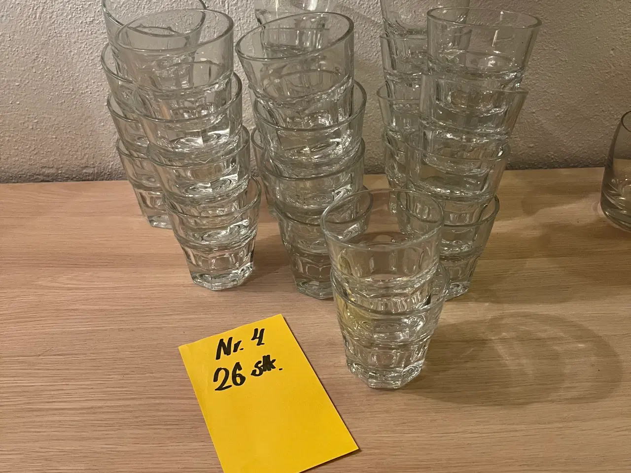 Billede 2 - Små søde vandglas