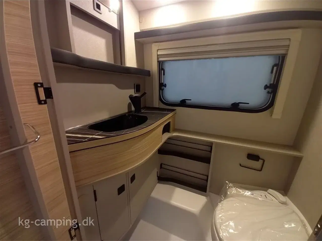 Billede 9 - 2024 - Eriba Touring 530 Nugget Gold TILBUD nedsat med kr. 18.000,- | Spækket med ekstraudstyr!