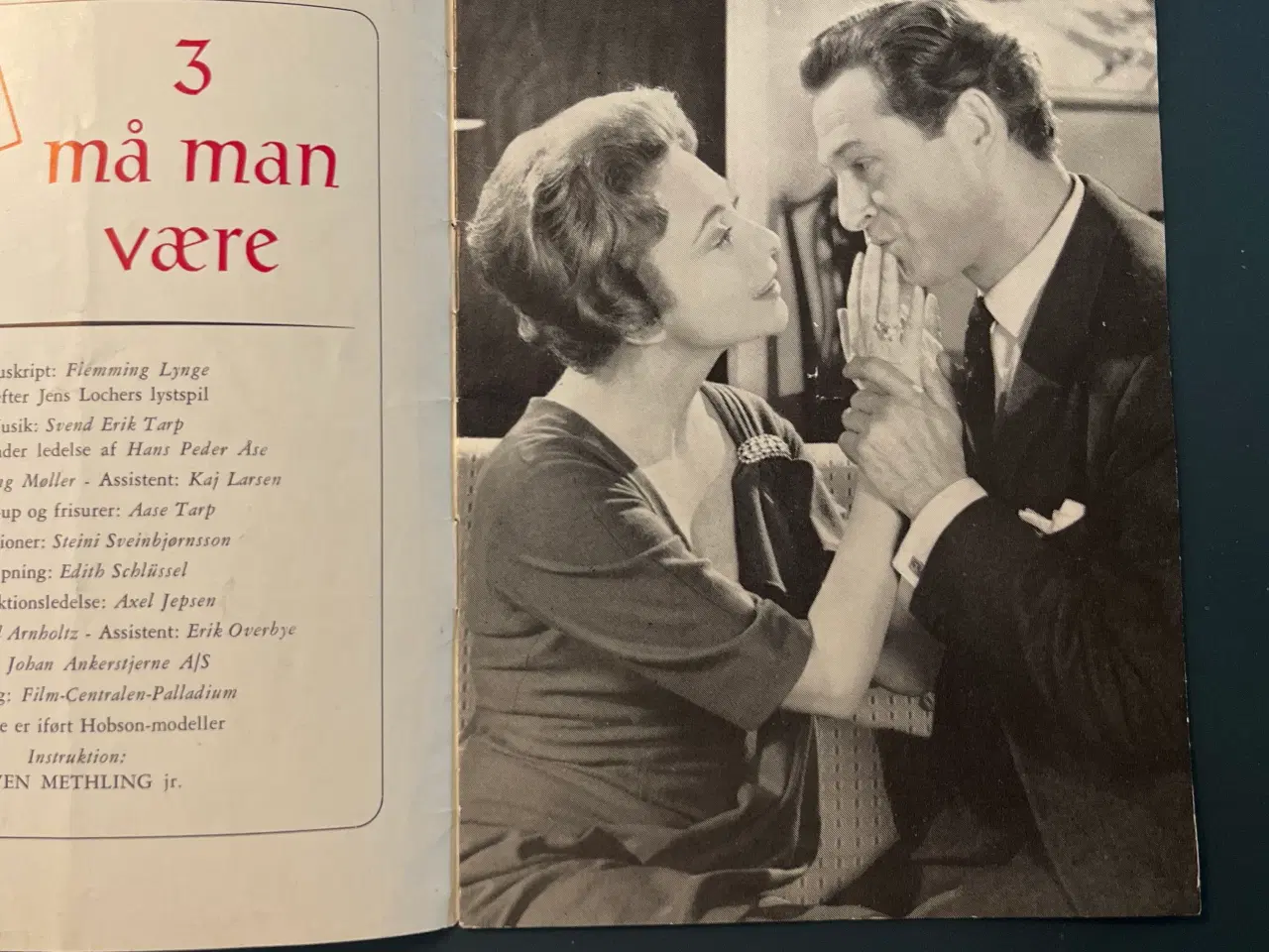 Billede 2 - Tre må man være