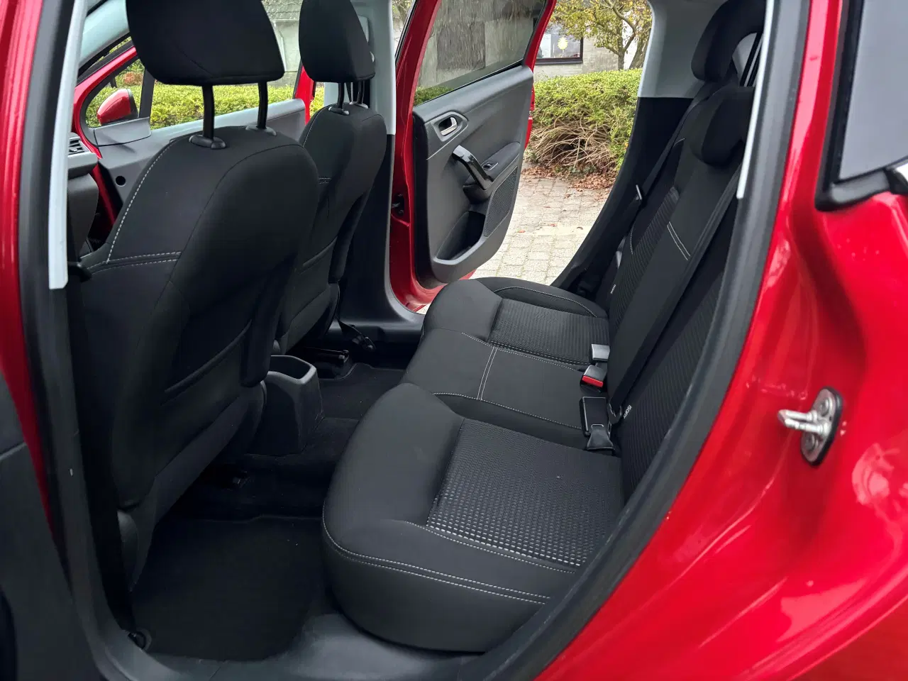 Billede 6 - Peugeot 208 1,5 BlueHDi Infinity Sky