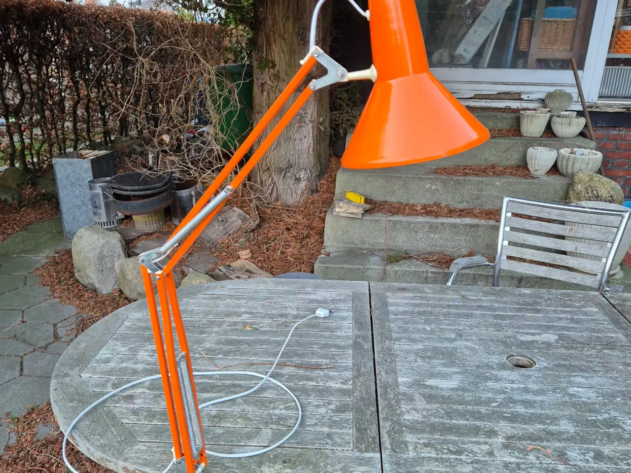 Billede 11 - Orange arkitektlampe i god kvalitet