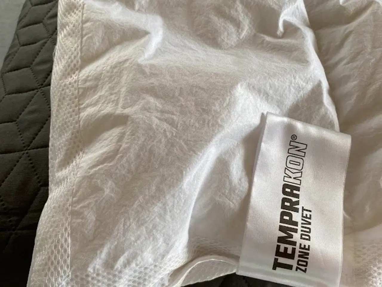 Billede 2 - ⭐️ TEMPRAKON Zone Light gåsedunsdyne 140x200, sval