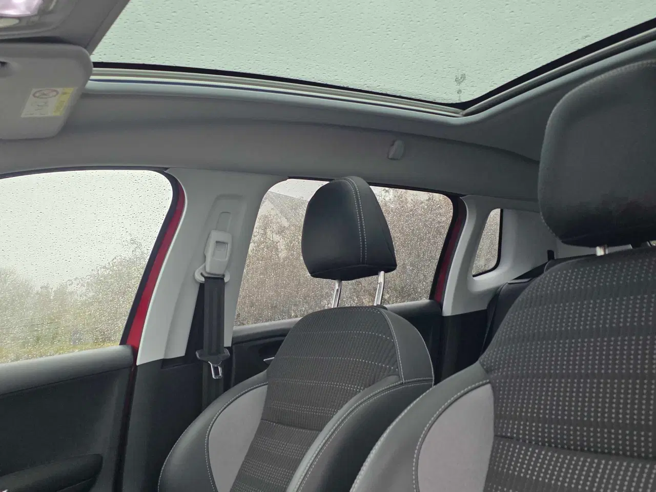 Billede 8 - Peugeot 2008 1.6 BlueHDi Diesel modelår 2019