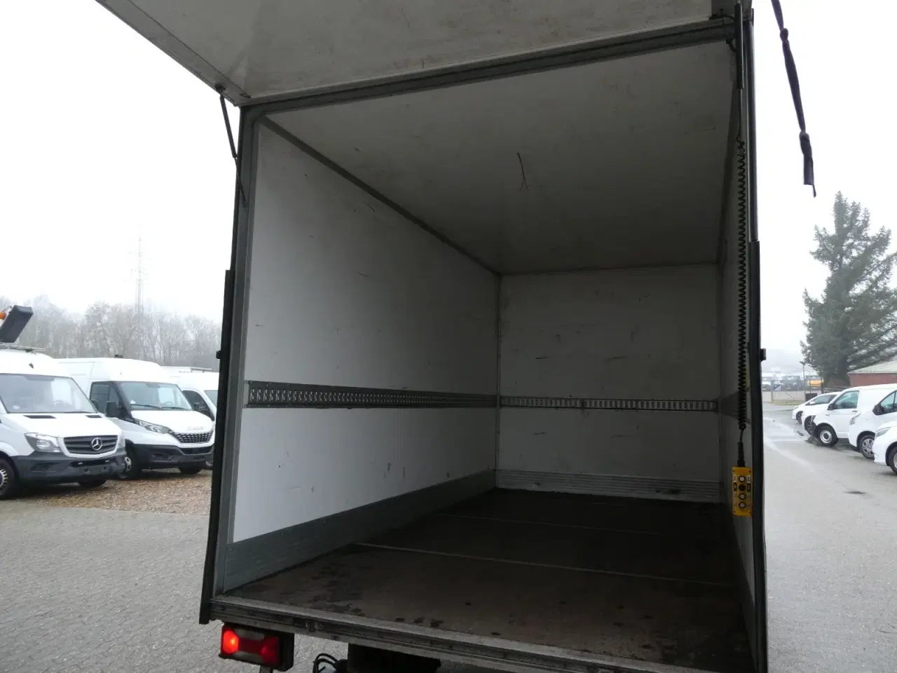 Billede 13 - Iveco Daily 3,0 35S17 Alukasse